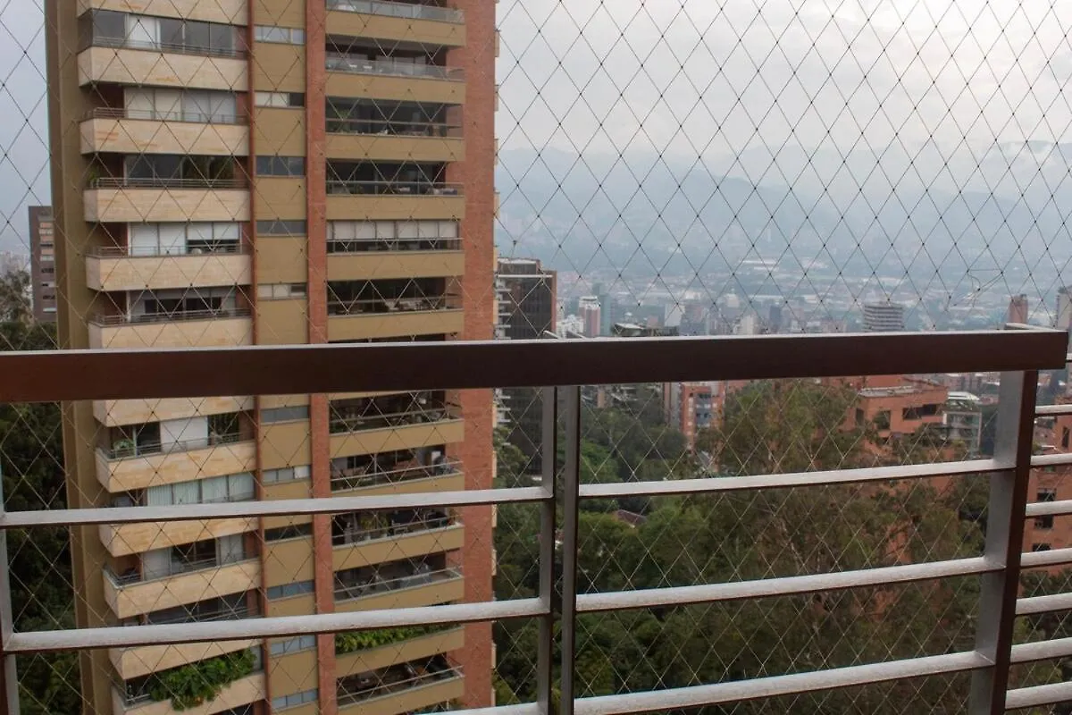 Apartment Near Provence Pool, Gym, Views And Wifi Medellin Colombia