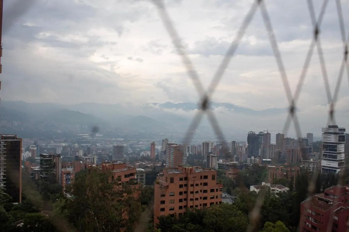 Apartment Near Provence Pool, Gym, Views And Wifi Medellin Colombia