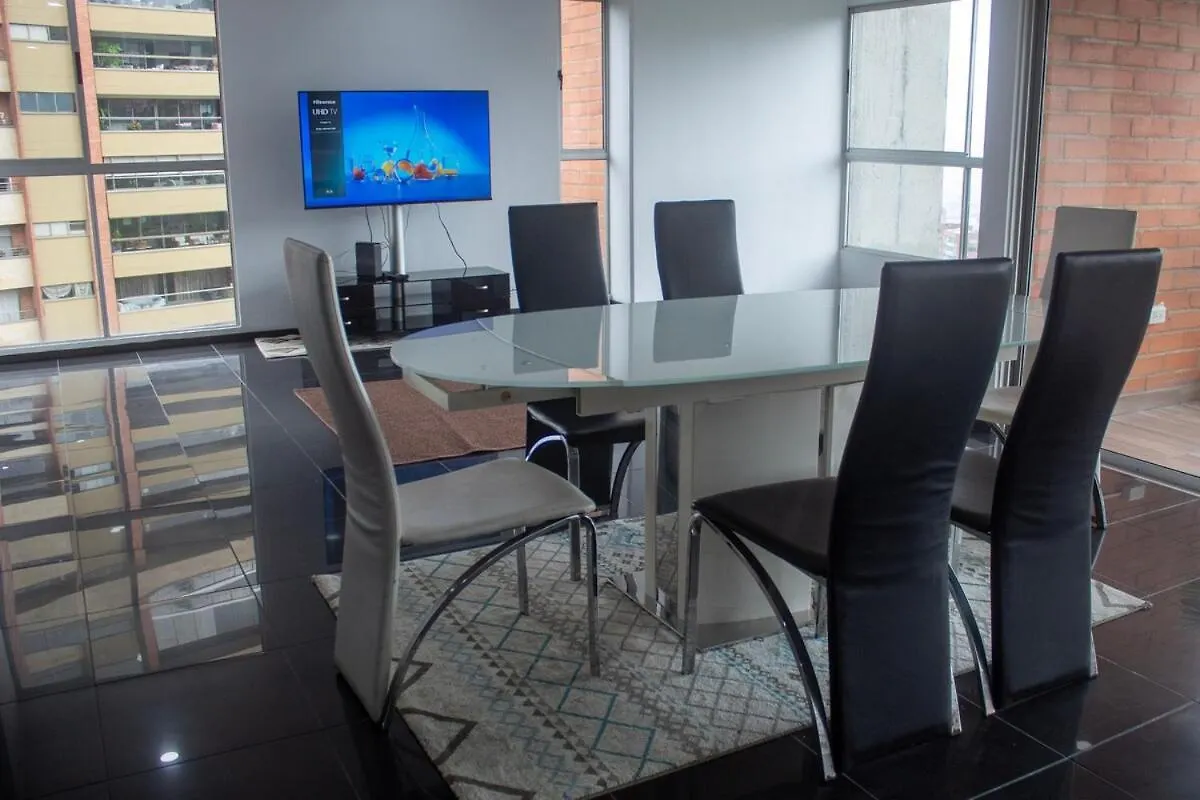 Apartment Near Provence Pool, Gym, Views And Wifi Medellin