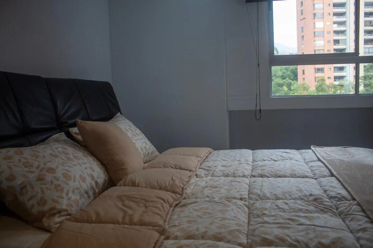 Apartment Near Provence Pool, Gym, Views And Wifi Medellin