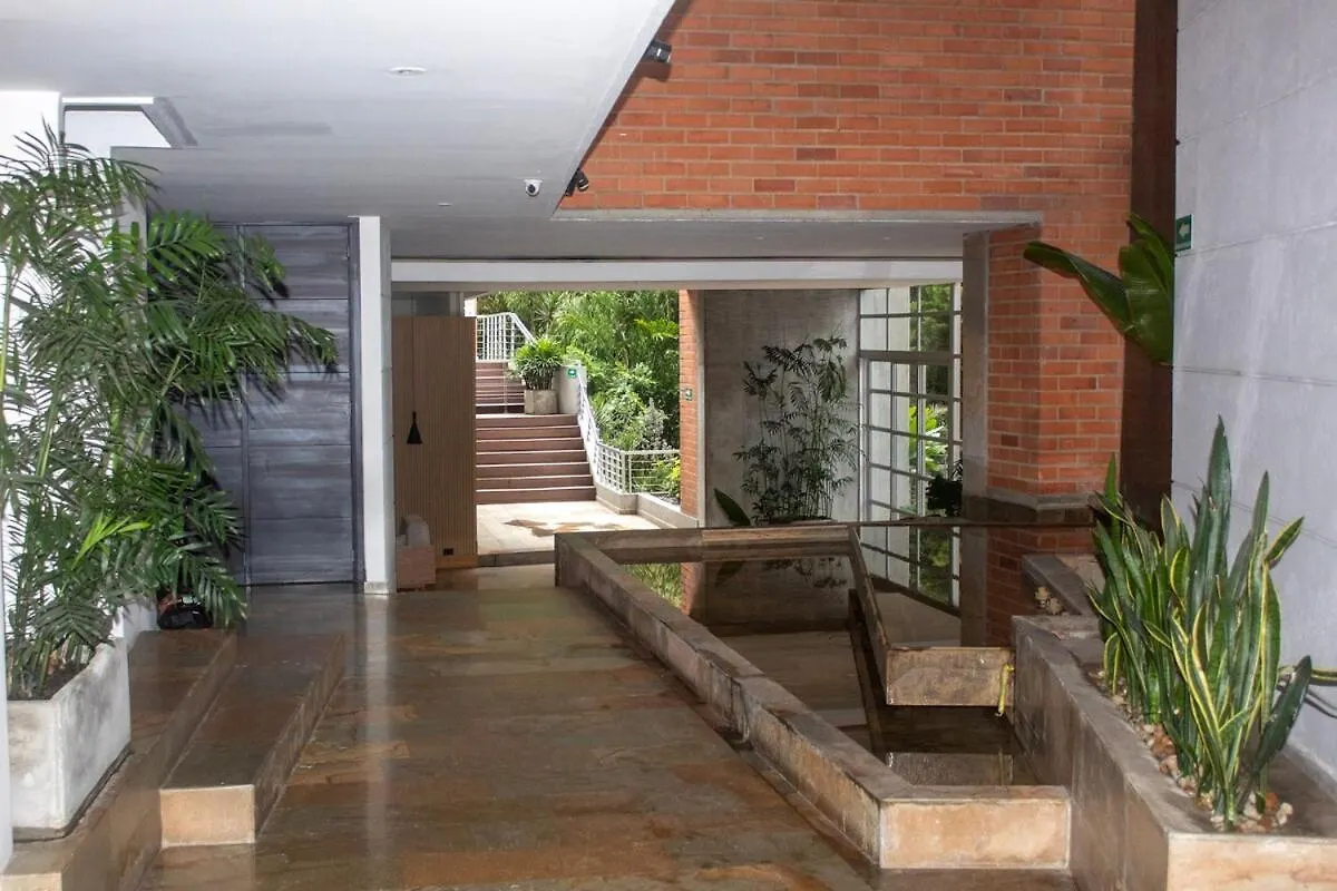 Apartment Near Provence Pool, Gym, Views And Wifi Medellin Colombia