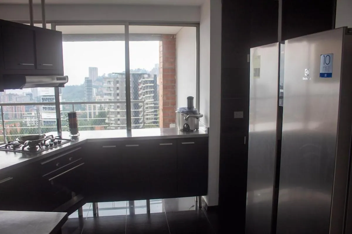 Apartment Near Provence Pool, Gym, Views And Wifi Medellin