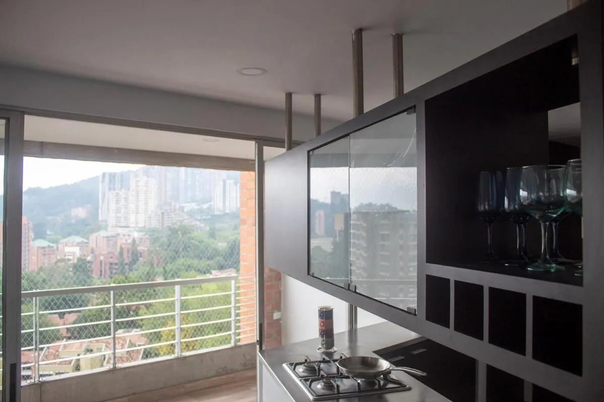 Apartment Near Provence Pool, Gym, Views And Wifi Medellin