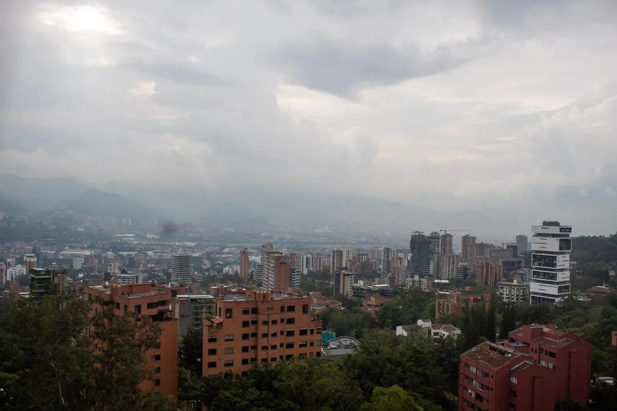 Apartment Near Provence Pool, Gym, Views And Wifi Medellin