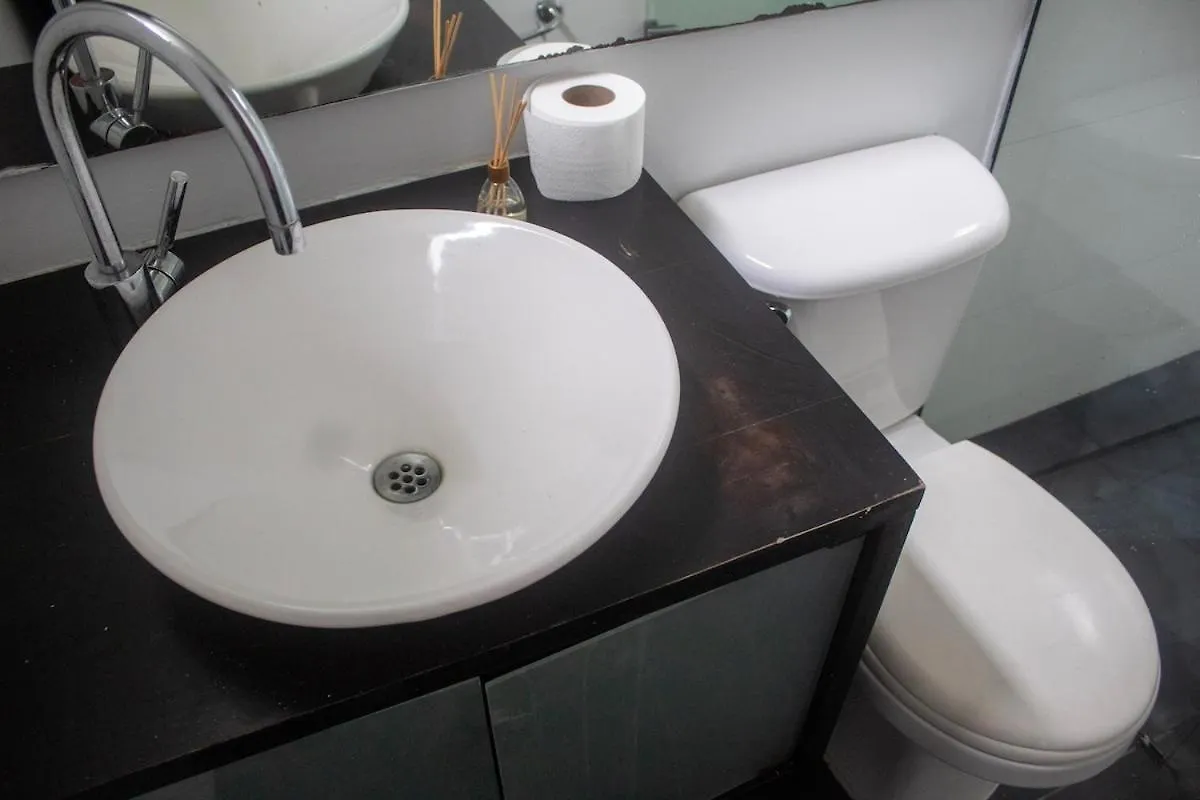 Apartment Near Provence Pool, Gym, Views And Wifi ميديلين